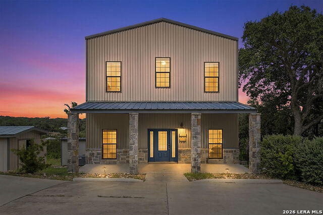1016 Blue Bill Cove Property Photo 1