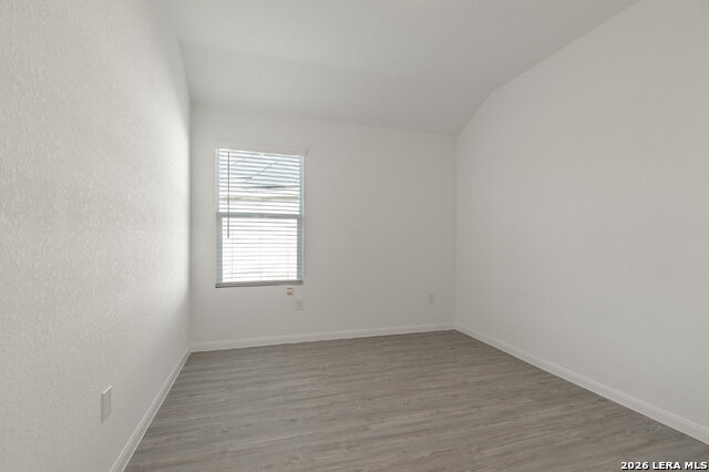 706 Red Field Property Photo 9