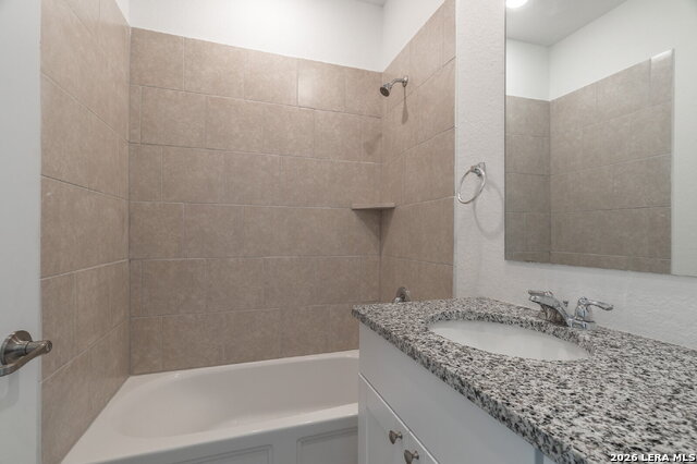 706 Red Field Property Photo 10
