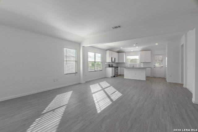 706 Red Field Property Photo 20