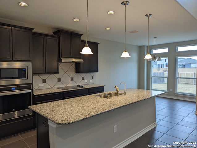 2606 Paria Cyn Property Photo 3