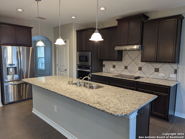 2606 Paria Cyn Property Photo 5