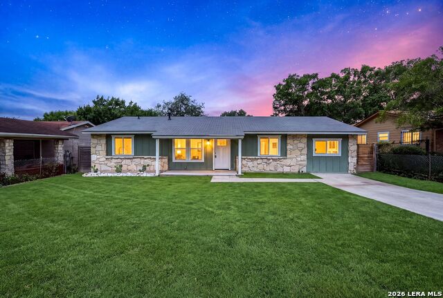 3015 Dall Trl Property Photo 1