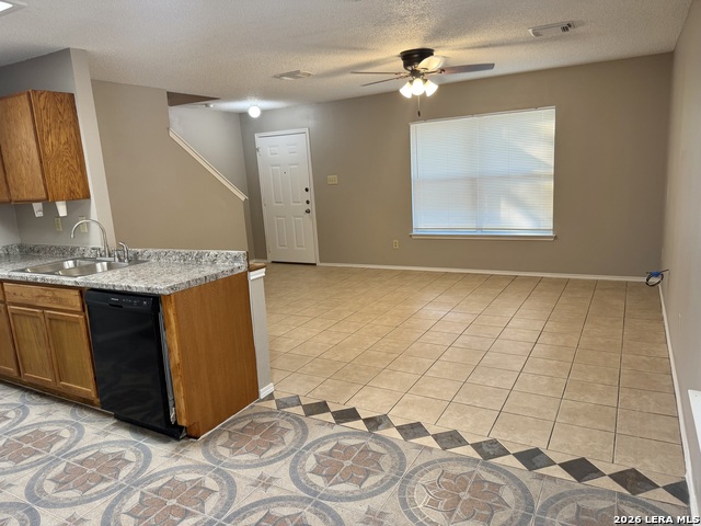 10158 Bastrop Crk Property Photo 4