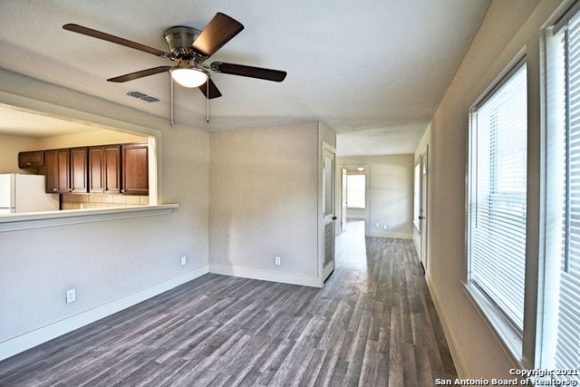 1401 Coco Ln Property Photo 6