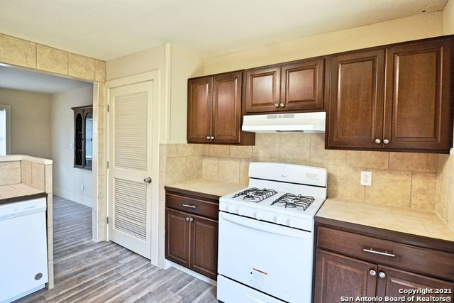1401 Coco Ln Property Photo 9