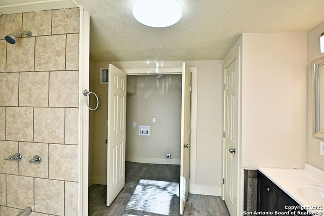 1401 Coco Ln Property Photo 28