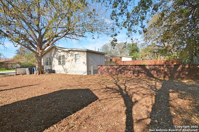 1401 Coco Ln Property Photo 38