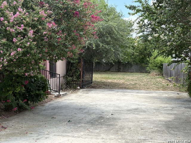 146 Babcock Property Photo 12