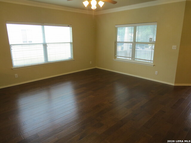 124 Brookview Property Photo 6