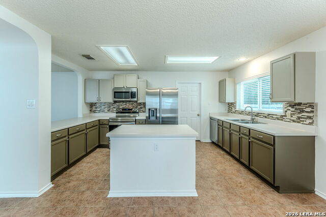 7014 Western Skies Property Photo 4