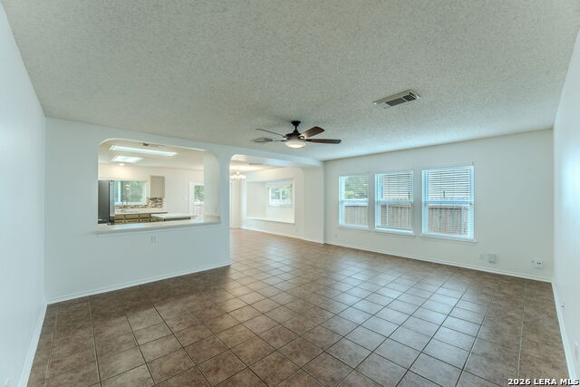 7014 Western Skies Property Photo 8