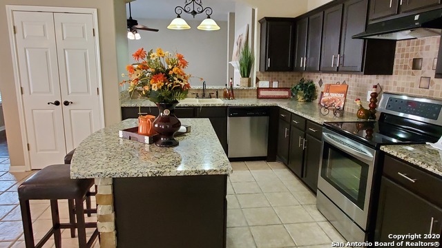 533 Thoreau Trl Property Photo 5