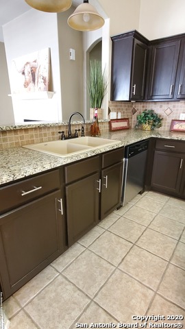 533 Thoreau Trl Property Photo 11