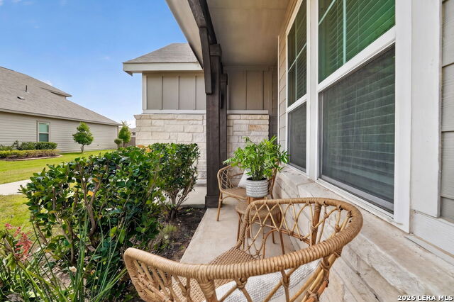 303 Salz Way Property Photo 3