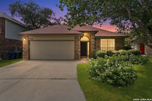 15427 Steves Run Property Photo 1