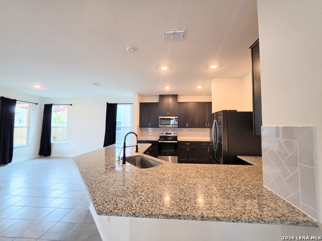 250 W Flowing River Dr Property Photo 15