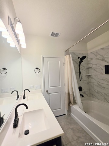 250 W Flowing River Dr Property Photo 22