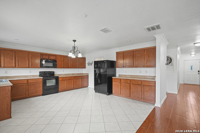 5806 Valparaiso Way Property Photo 7