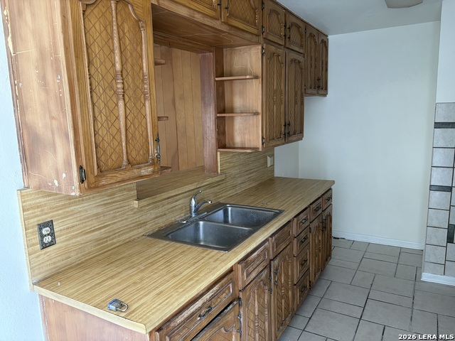 663 Aurora Ave Property Photo 14