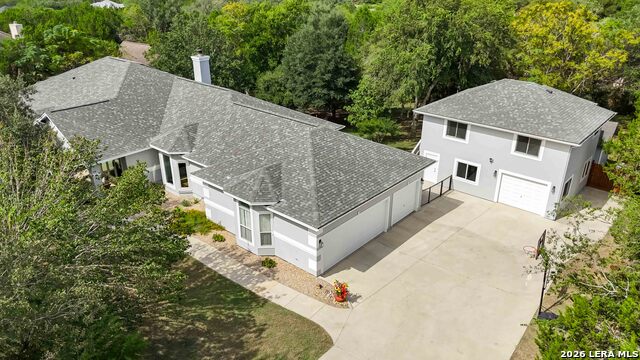 21927 Park View Dr Property Photo 33
