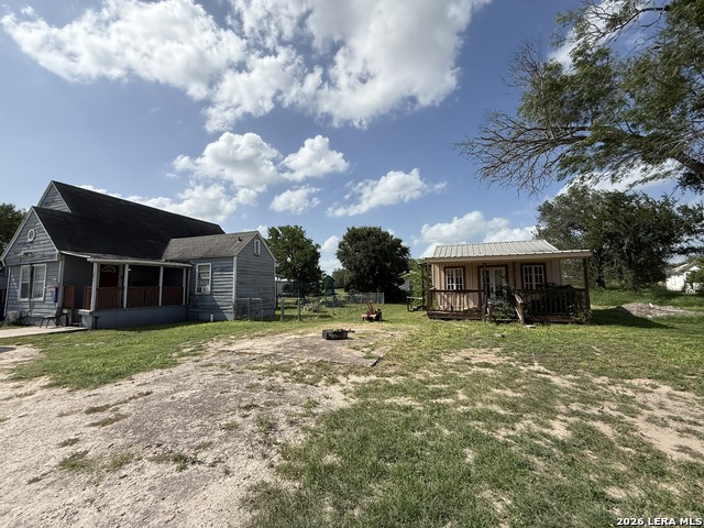 207 Mcgloin St Property Photo 2