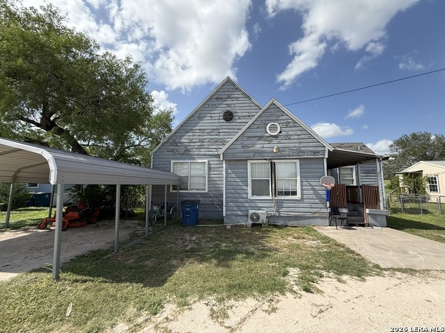 207 Mcgloin St Property Photo 3