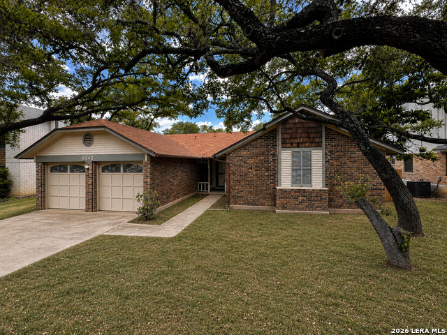 9343 Lamerton St Property Photo 1