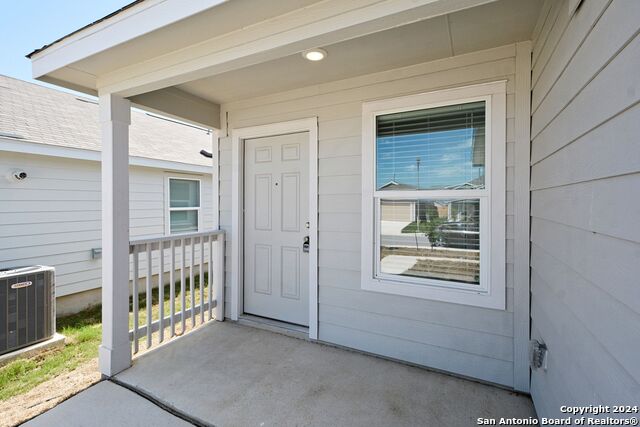 758 Tulsa Trl Property Photo 3