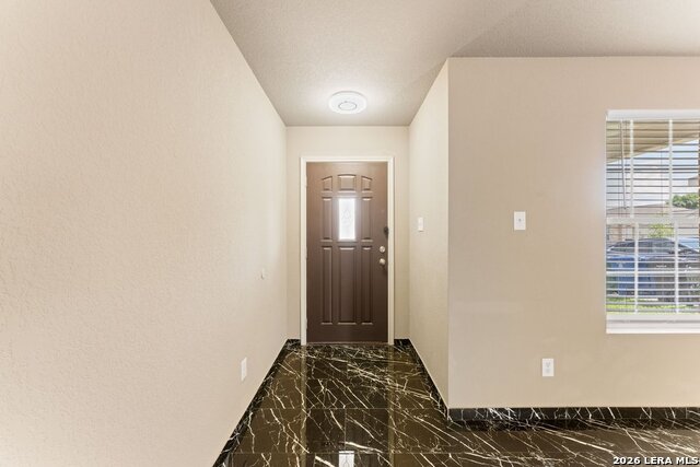5819 Providence Oak Property Photo 3