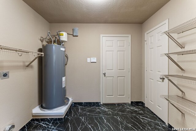 5819 Providence Oak Property Photo 34