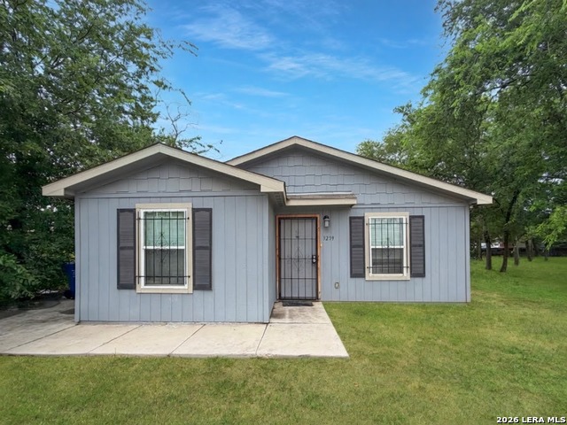 3239 Martin Luther King Dr Property Photo 1
