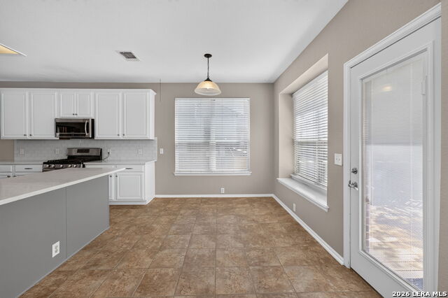 4718 River Rock Property Photo 10