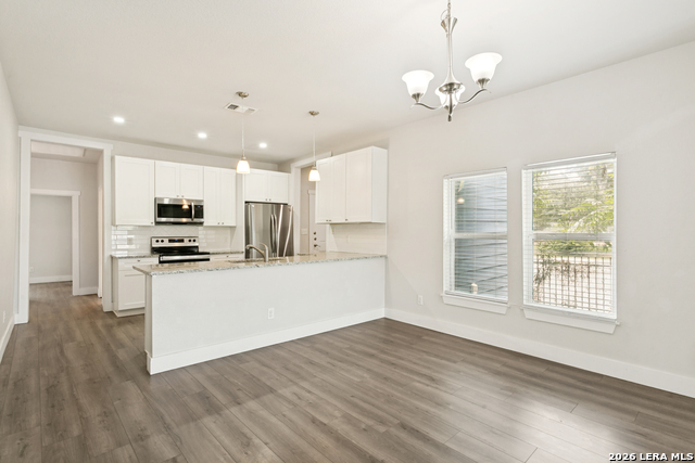 1201 S Palmetto Property Photo 4