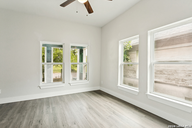 1201 S Palmetto Property Photo 9