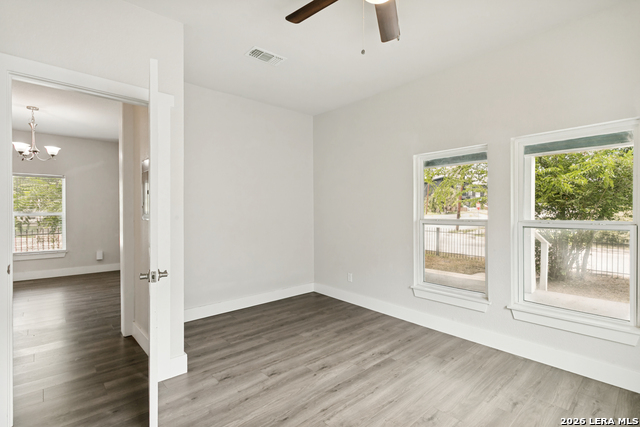 1201 S Palmetto Property Photo 10