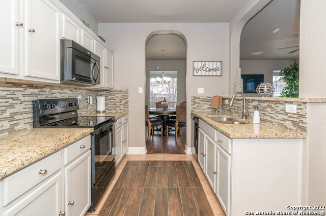 6703 Biscay Bay Property Photo 28