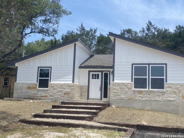 4508 CHAMBERLAIN WAY Property Photo 1