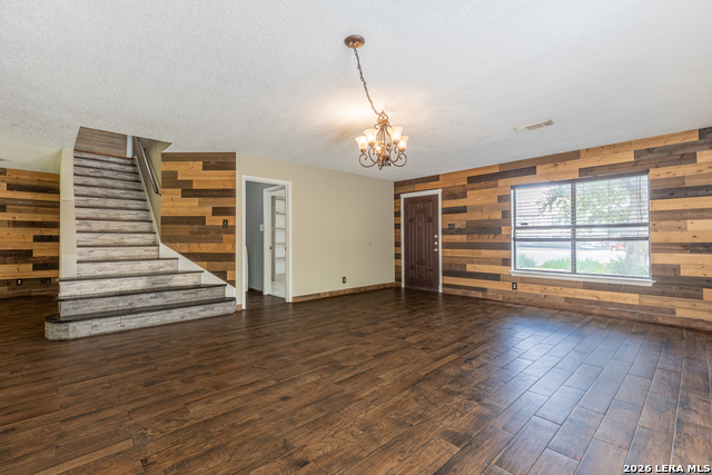 5702 Sunrise Laurel Property Photo 6