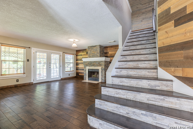 5702 Sunrise Laurel Property Photo 7