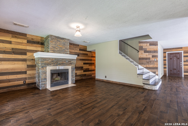 5702 Sunrise Laurel Property Photo 9