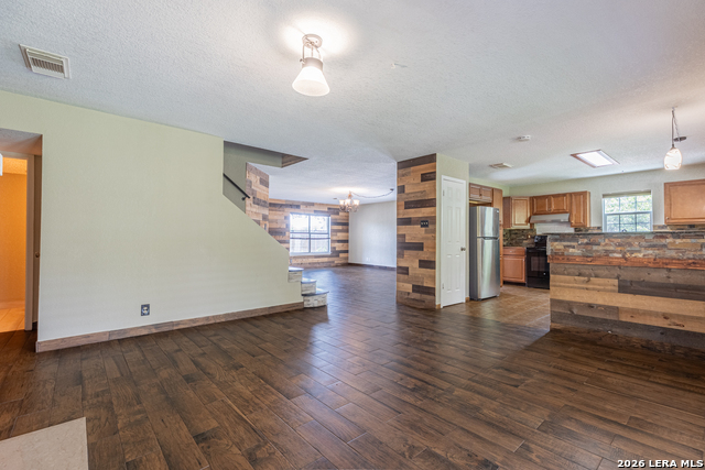 5702 Sunrise Laurel Property Photo 10