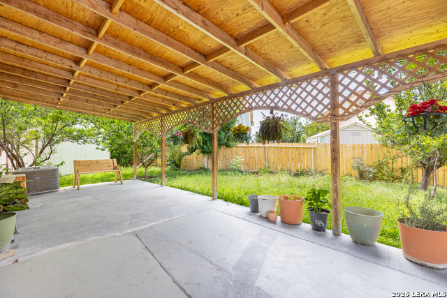 5702 Sunrise Laurel Property Photo 33
