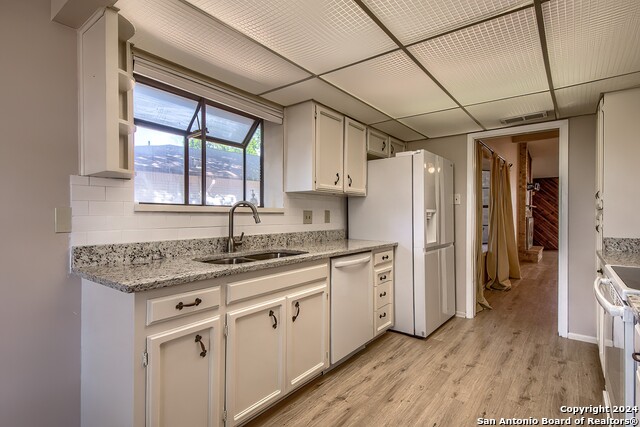 4267 Putting Grn Property Photo 9