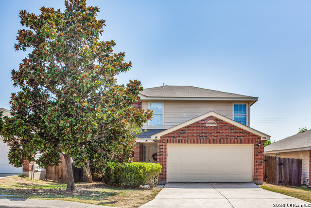 704 LEOPARD HOLW Property Photo 1