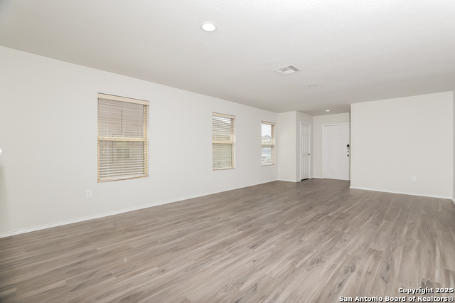 10542 Goose Way Property Photo 5