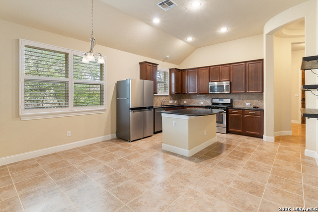 13947 Evelina Property Photo 7