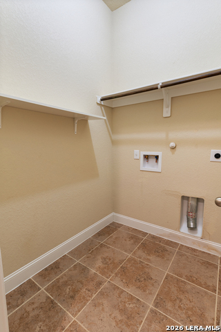 13947 Evelina Property Photo 13