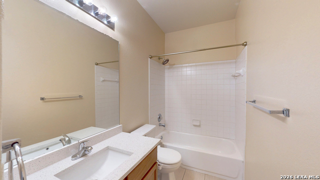 20606 Cliff Park Property Photo 8