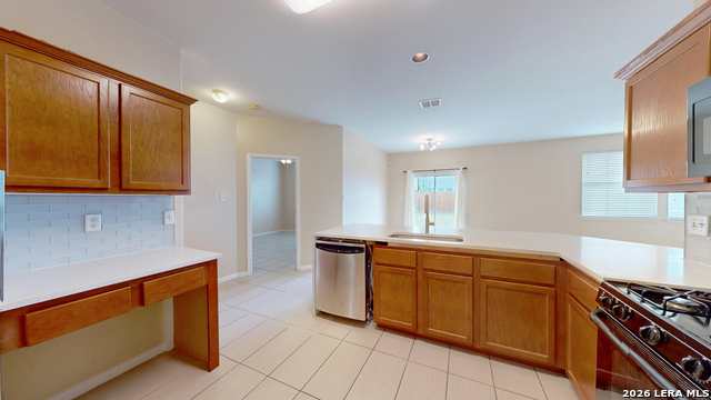 20606 Cliff Park Property Photo 14